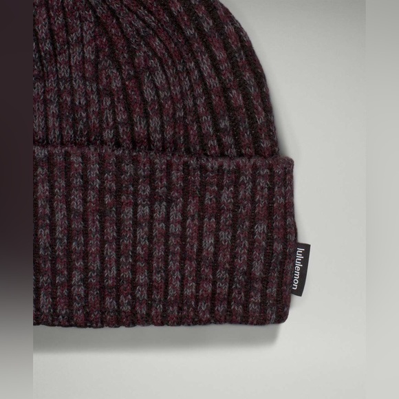 lululemon NWT Textured Fleece-Lined Knit Beanie Cassie/Black/Dark Heather Grey - Picture 4 of 5